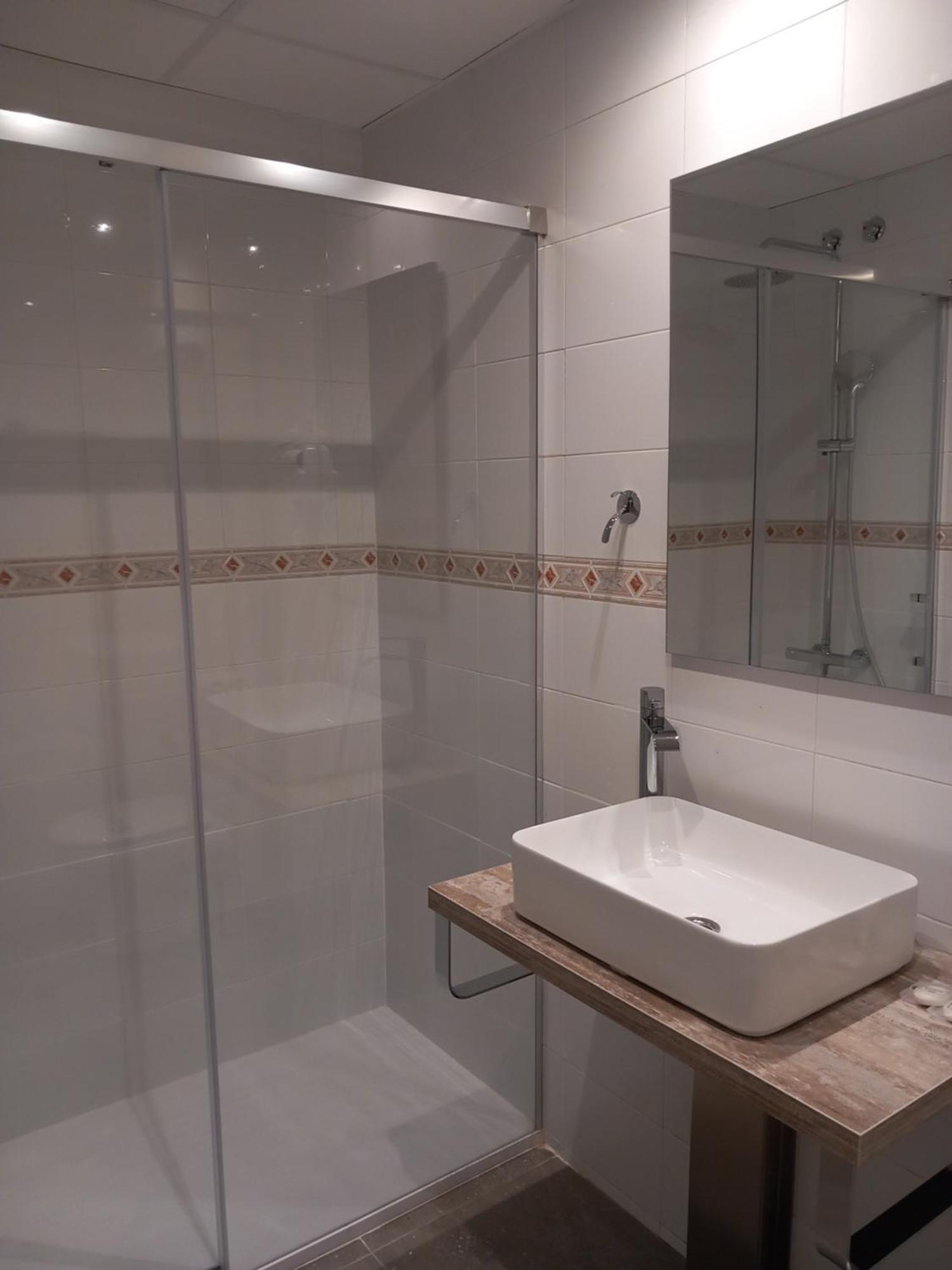 Aparthotel Montcada Luaran gambar