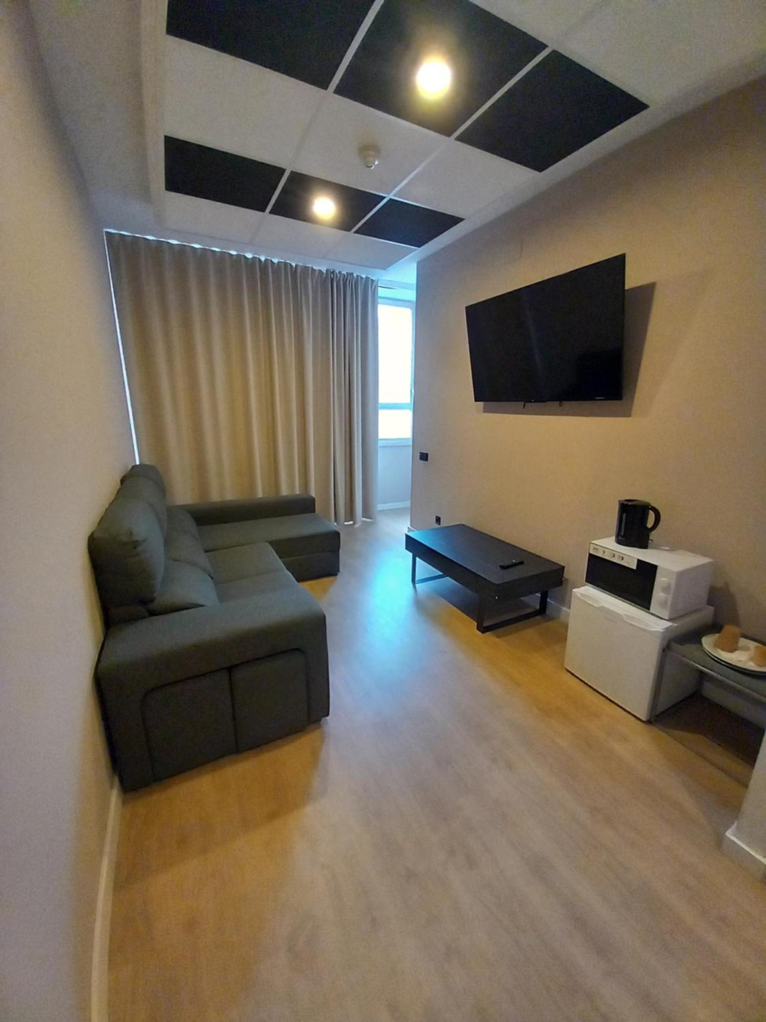 Aparthotel Montcada Luaran gambar